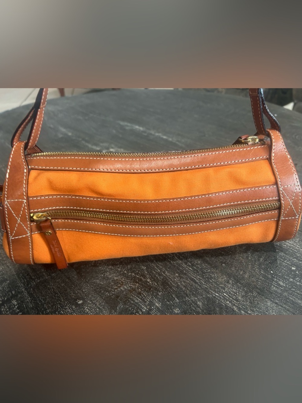 Kate Spade Vintage New York Y2K Kelly Orange Barrel Bag - LIKE NEW NO CALL OUTS - Picture 3 of 8
